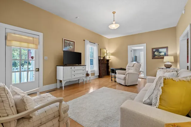 $340,000 | 10527 East Brainerd Road, Apison, TN 37302