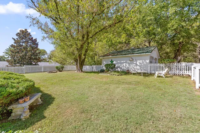 $340,000 | 10527 East Brainerd Road, Apison, TN 37302