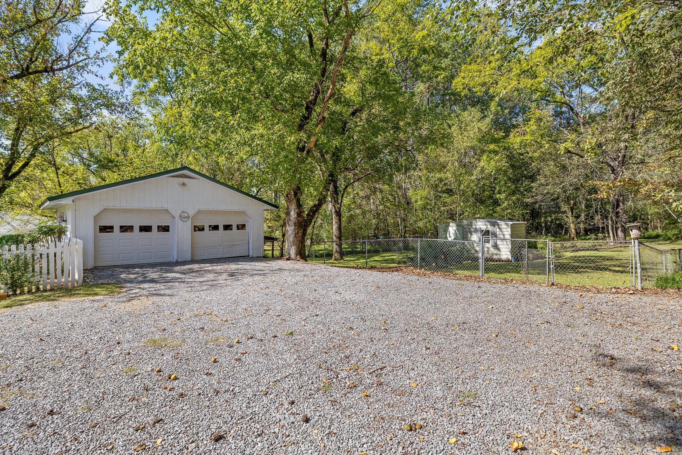 10527 East Brainerd Road Apison, TN 37302 - Photo 35 of 47 30-Brainerd-45