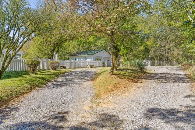 $340,000 | 10527 East Brainerd Road, Apison, TN 37302