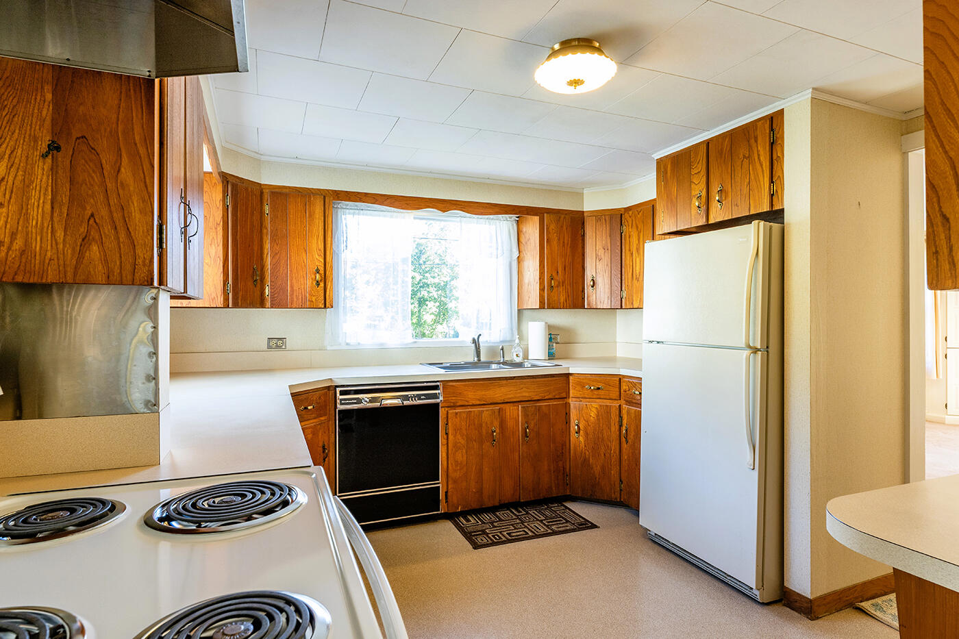 9 Harden Avenue Camden, ME 04843 - Photo 11 of 41 IMG_2379