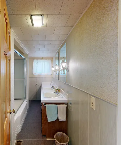 $625,000 | 9 Harden Avenue, Camden, ME 04843