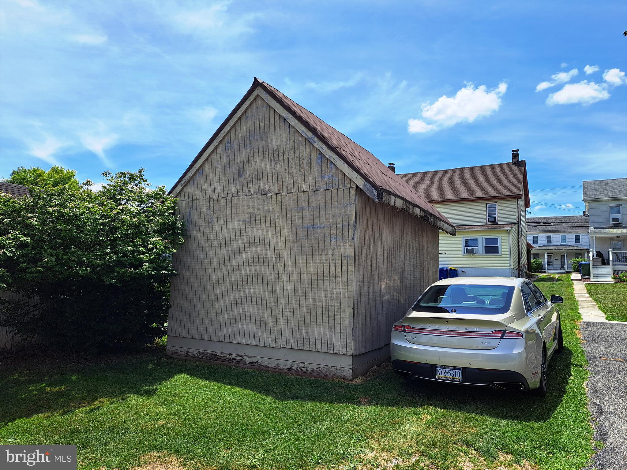 213 North Main Street Jacobus, PA 17407 - Photo 33 of 35 Shed Rear