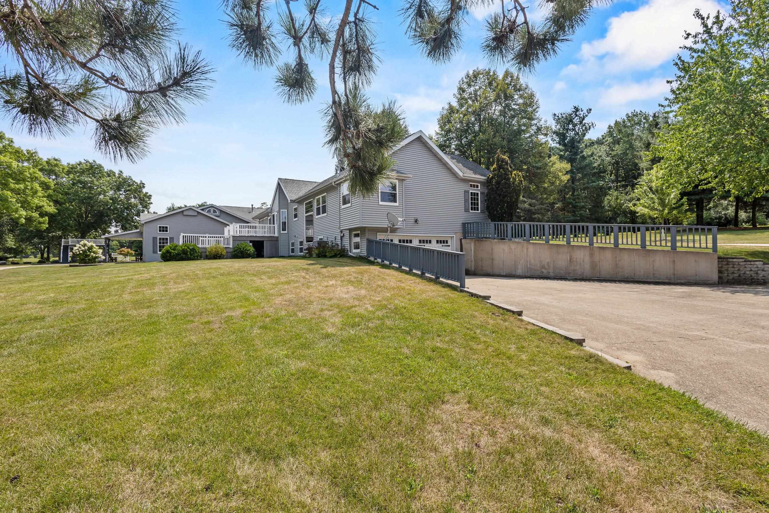 W5308 County Road Rio, WI 53960 - Photo 40 of 90 Gallery Image 40