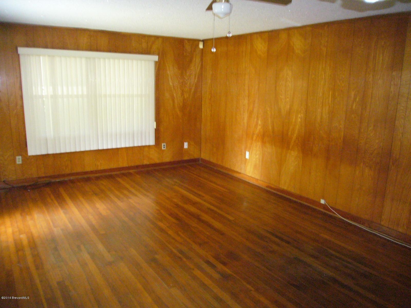 2821 Palm Bay Road Northeast Palm Bay, FL 32905 - Photo 3 of 11 P1100865