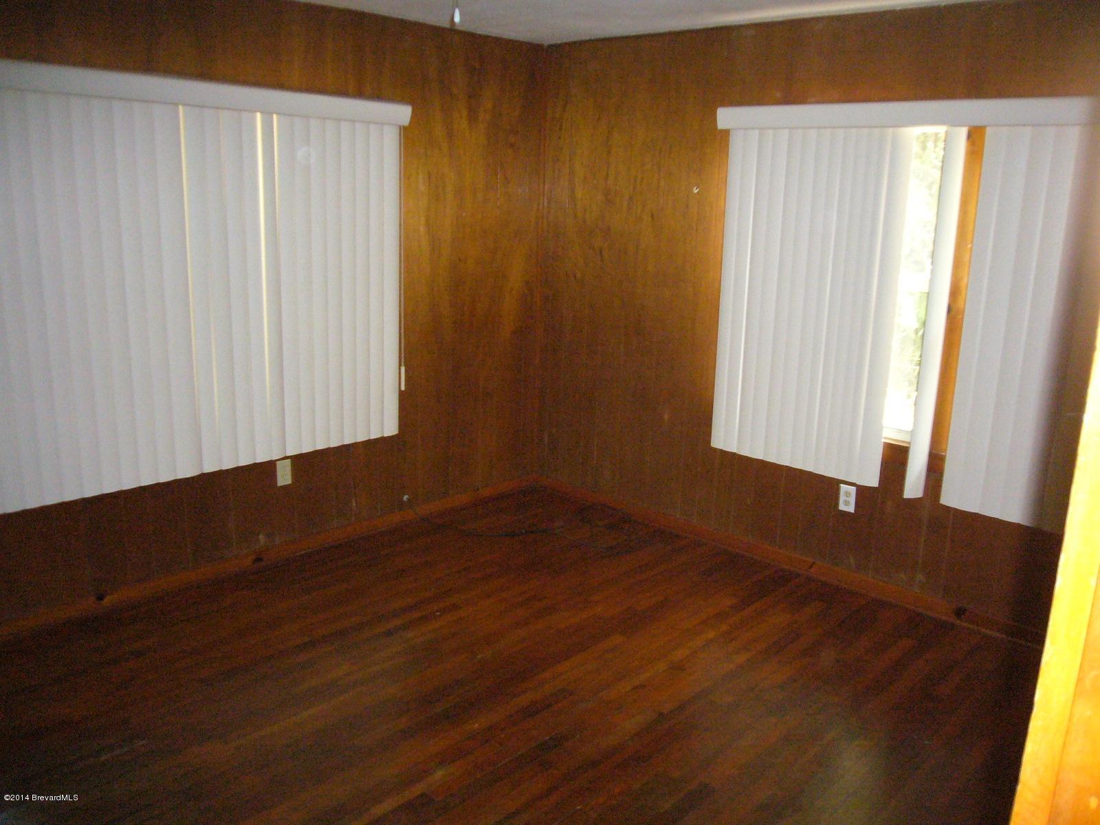 2821 Palm Bay Road Northeast Palm Bay, FL 32905 - Photo 5 of 11 P1100867