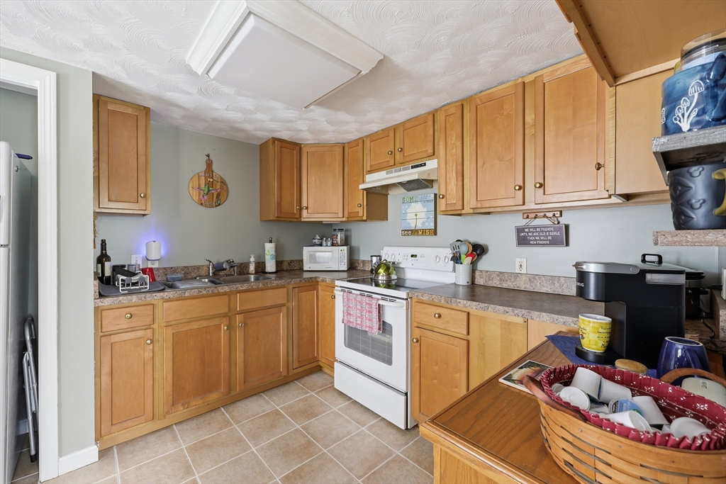 1 Echo Road Southwick, MA 01077 - Photo 17 of 29 Gallery Image 17