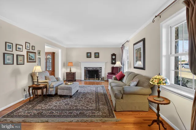 $775,000 | 1221 Thomas Drive, Fort Washington, PA 19034