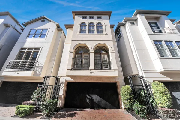 $3,000 | 1434 Wichita Street, Houston, TX 77004