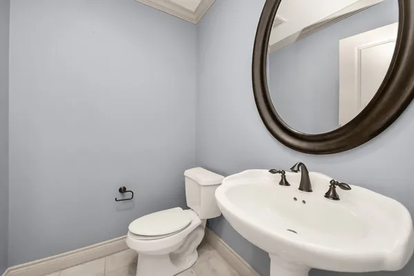 $3,000 | 1434 Wichita Street, Houston, TX 77004