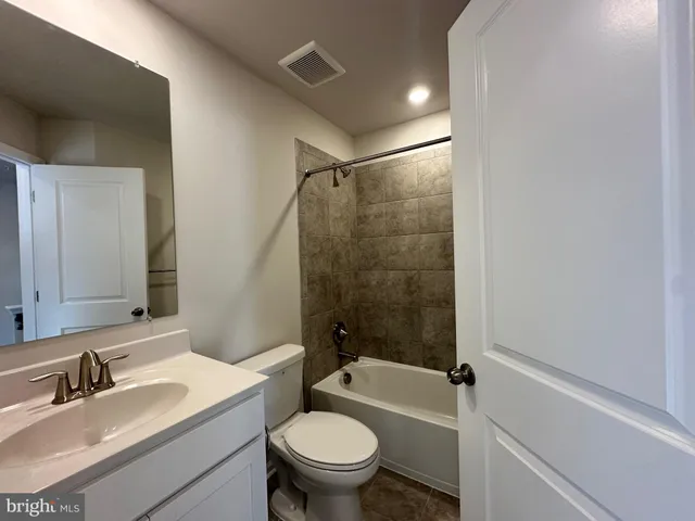 $374,090 | 10994 Barnard Place, White Plains, MD 20695