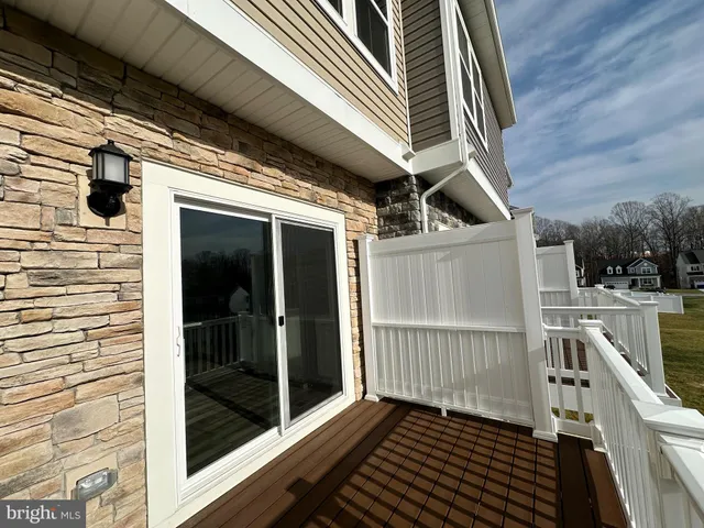 $374,090 | 10994 Barnard Place, White Plains, MD 20695