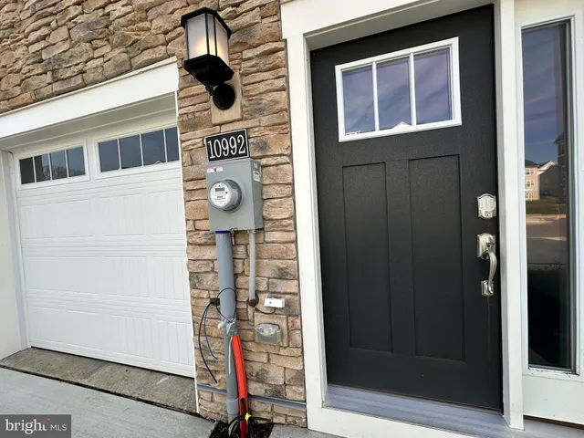 $374,090 | 10994 Barnard Place, White Plains, MD 20695