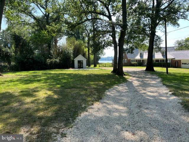 12339 Hatton Point Road Fort Washington, MD 20744 - Photo 11 of 37 Entrance to home
