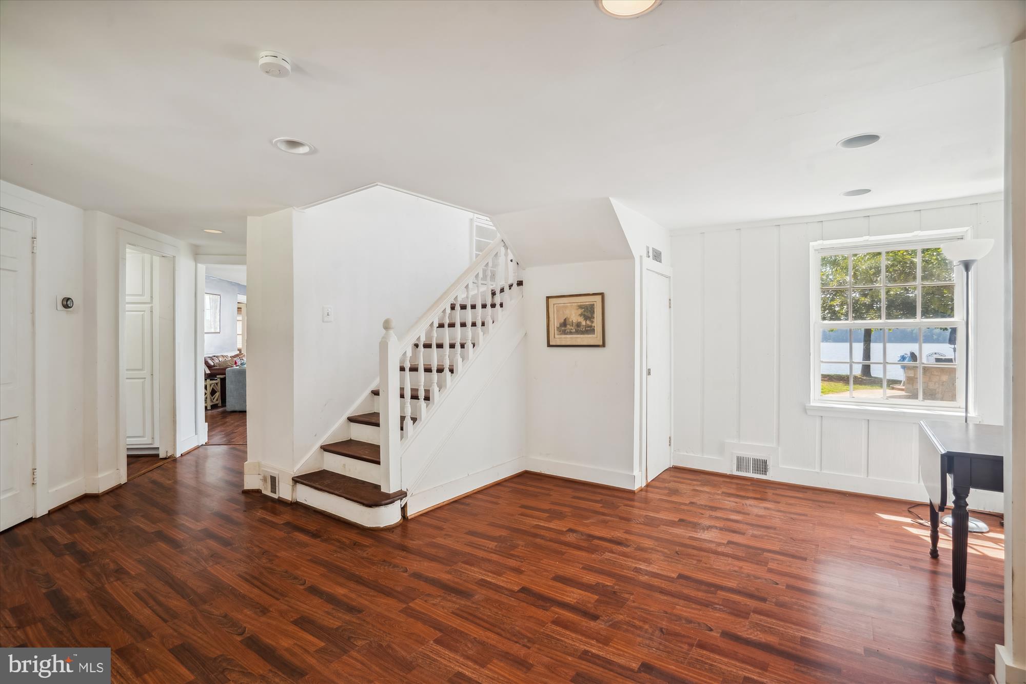 12339 Hatton Point Road Fort Washington, MD 20744 - Photo 26 of 37 Foyer