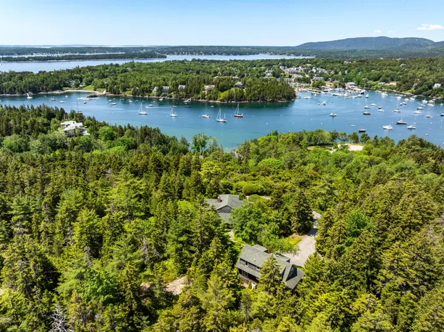 $4,400,000 | 4 Highlands (northeast Hrbr) Ln Mount, Northeast Harbor, ME 04662