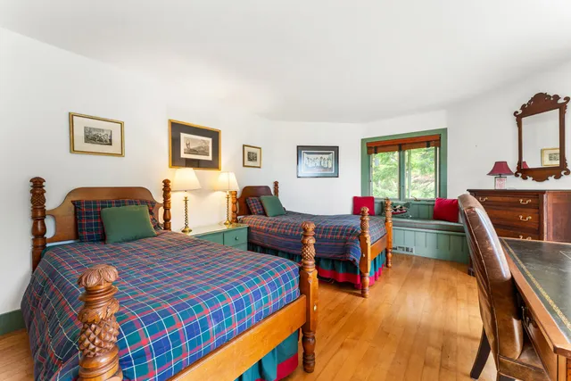 $4,400,000 | 4 Highlands (northeast Hrbr) Ln Mount, Northeast Harbor, ME 04662