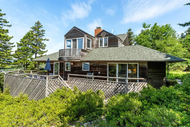 $4,400,000 | 4 Highlands (northeast Hrbr) Ln Mount, Northeast Harbor, ME 04662