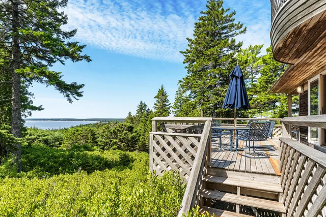 $4,400,000 | 4 Highlands (northeast Hrbr) Ln Mount, Northeast Harbor, ME 04662