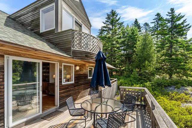 $4,400,000 | 4 Highlands (northeast Hrbr) Ln Mount, Northeast Harbor, ME 04662