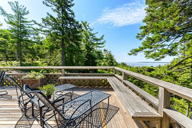 $4,400,000 | 4 Highlands (northeast Hrbr) Ln Mount, Northeast Harbor, ME 04662