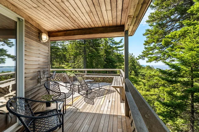 $4,400,000 | 4 Highlands (northeast Hrbr) Ln Mount, Northeast Harbor, ME 04662