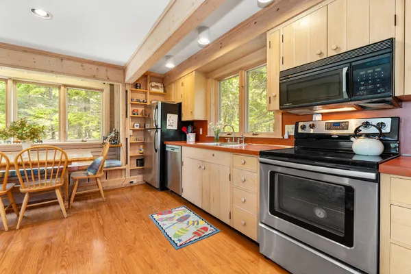 $4,400,000 | 4 Highlands (northeast Hrbr) Ln Mount, Northeast Harbor, ME 04662