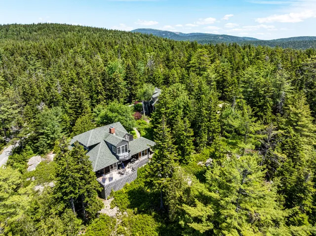 $4,400,000 | 4 Highlands (northeast Hrbr) Ln Mount, Northeast Harbor, ME 04662
