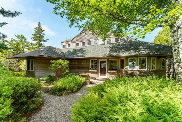 $4,400,000 | 4 Highlands (northeast Hrbr) Ln Mount, Northeast Harbor, ME 04662