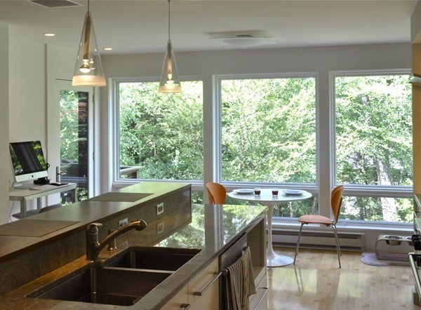 88 Bancroft Road Northampton, MA 01060 - Photo 7 of 24 Gallery Image 7