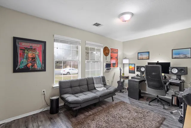 $1,725 | 12117 Briarcreek Loop, Manor, TX 78653