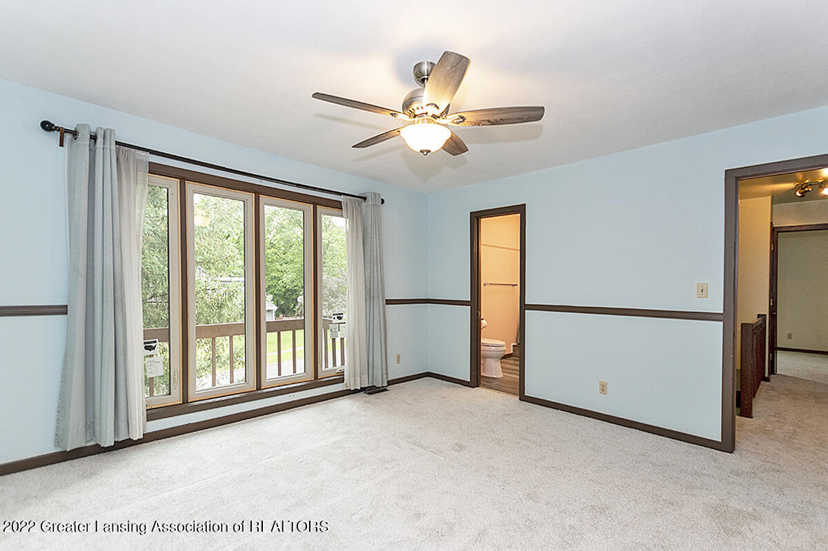 1222 Buckingham Road Haslett, MI 48840 - Photo 19 of 31 19