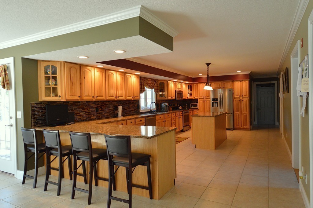 197 Loomis Ridge Road Westfield, MA 01085 - Photo 6 of 30 Gallery Image 6