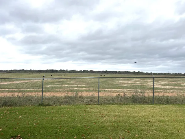 $2,350 | 160 Turkey Run, Marble Falls, TX 78654