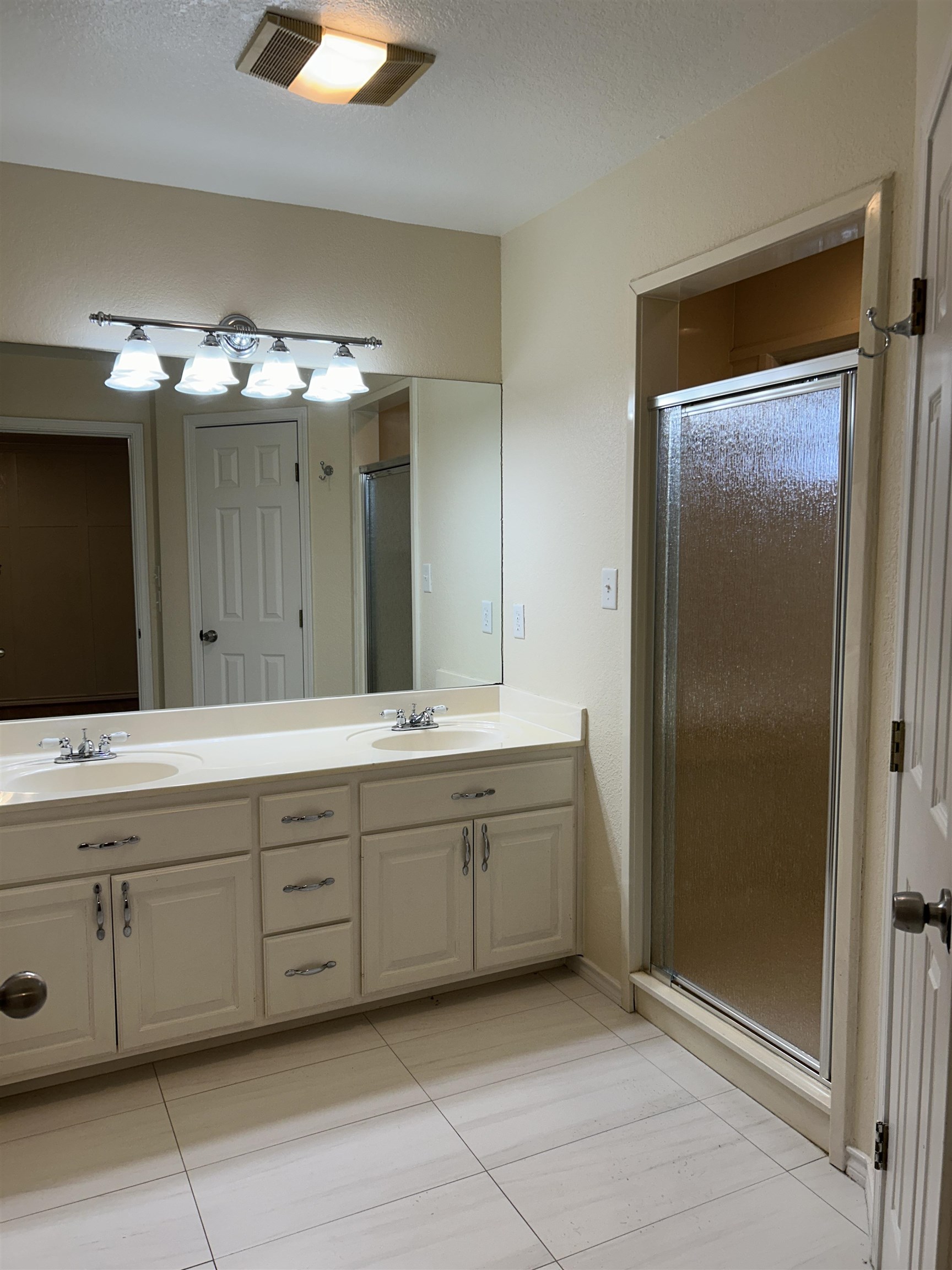 160 Turkey Run Marble Falls, TX 78654 - Photo 7 of 15