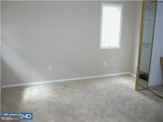 1111 Laurel Road Edgewater Park, NJ 08010 - Photo 6 of 11 Gallery Image 6
