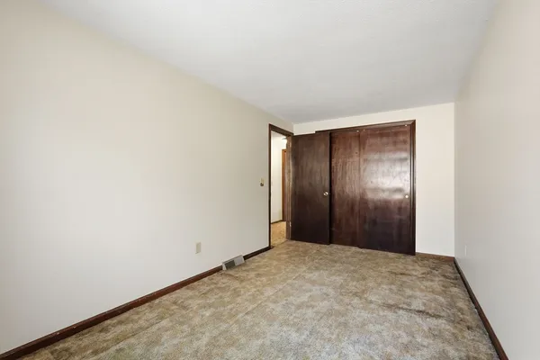 $440,000 | 34 Sherwood Drive, Belchertown, MA 01007