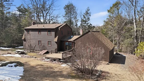 $440,000 | 34 Sherwood Drive, Belchertown, MA 01007