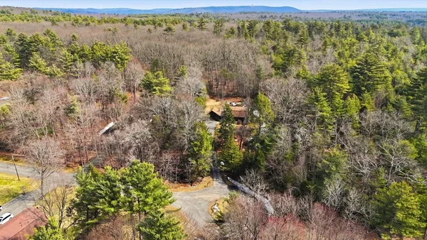 $440,000 | 34 Sherwood Drive, Belchertown, MA 01007