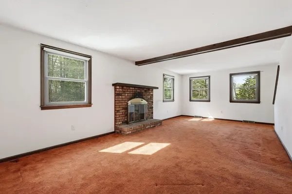 $440,000 | 34 Sherwood Drive, Belchertown, MA 01007