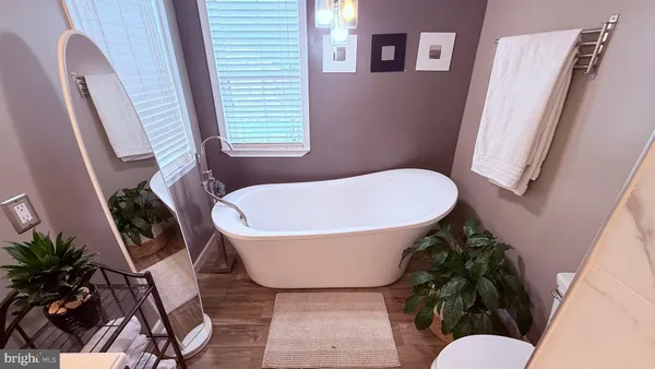 $1,049,900 | 8905 Springview Road, Philadelphia, PA 19115