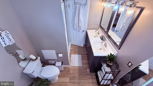 $1,099,900 | 8905 Springview Road, Philadelphia, PA 19115