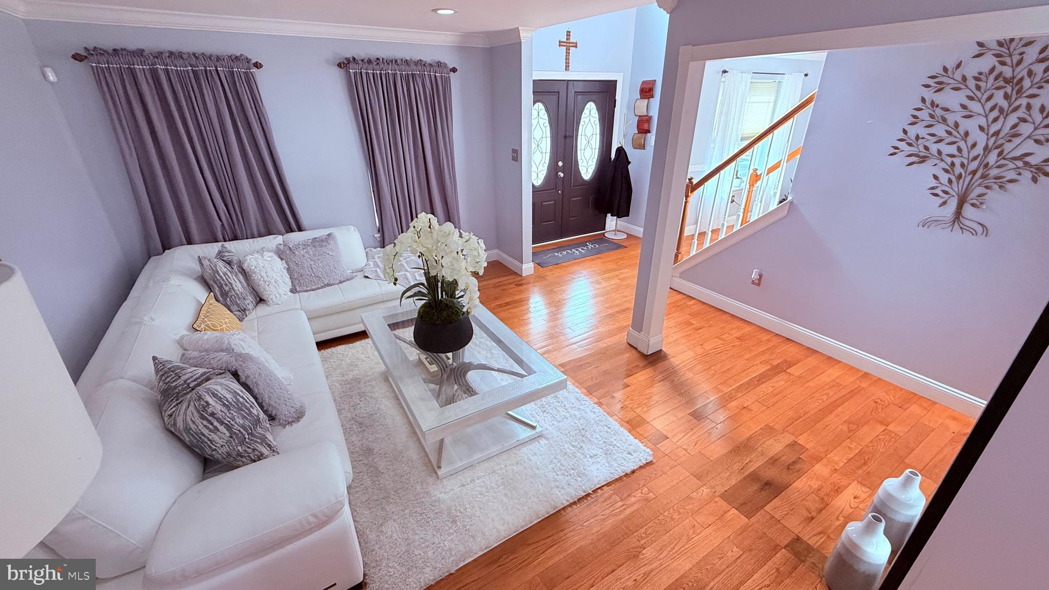 8905 Springview Road Philadelphia, PA 19115 - Photo 19 of 113