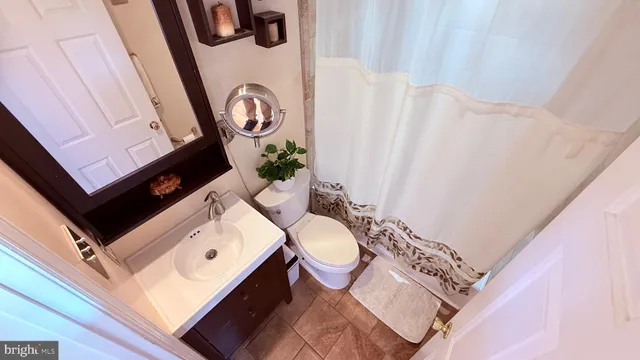 $1,099,900 | 8905 Springview Road, Philadelphia, PA 19115