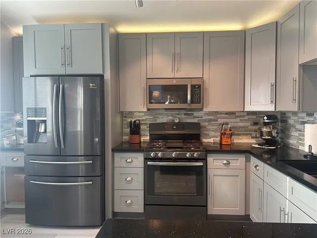 $2,500 | 820 Bergamont Drive, Henderson, NV 89002