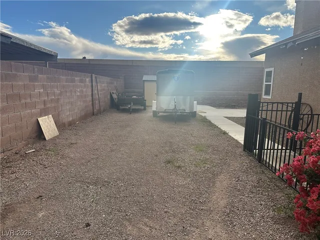 $2,500 | 820 Bergamont Drive, Henderson, NV 89002