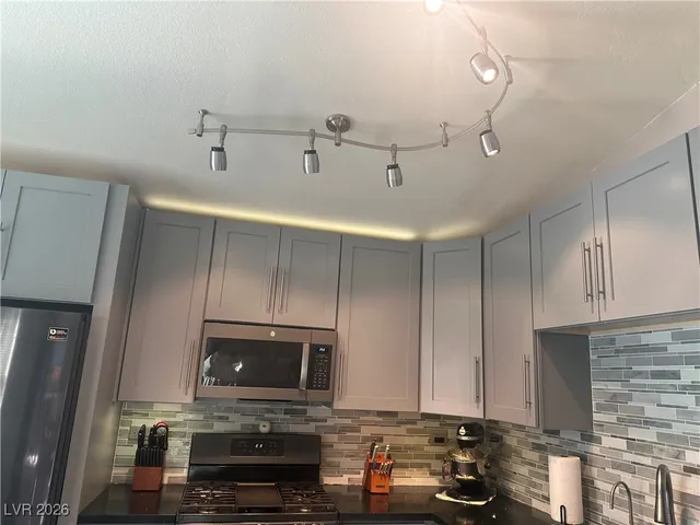 $2,500 | 820 Bergamont Drive, Henderson, NV 89002