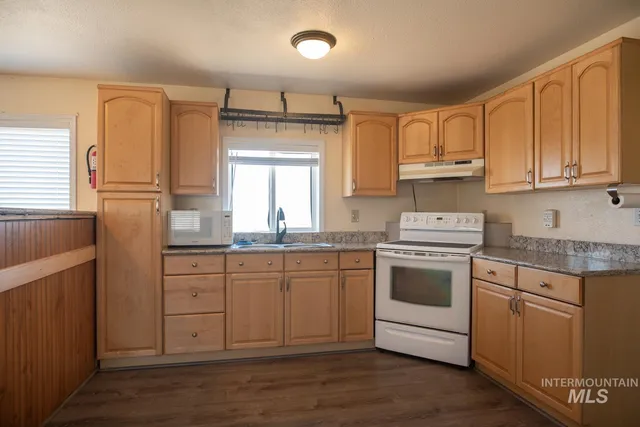 $395,000 | 2240 Waite Road, Midvale, ID 83645