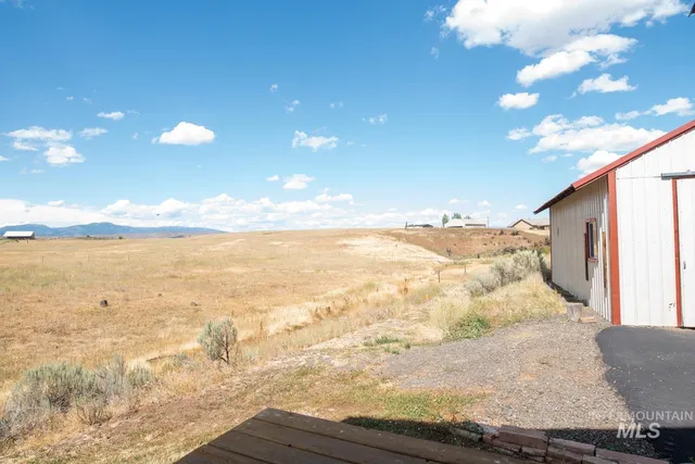 $395,000 | 2240 Waite Road, Midvale, ID 83645