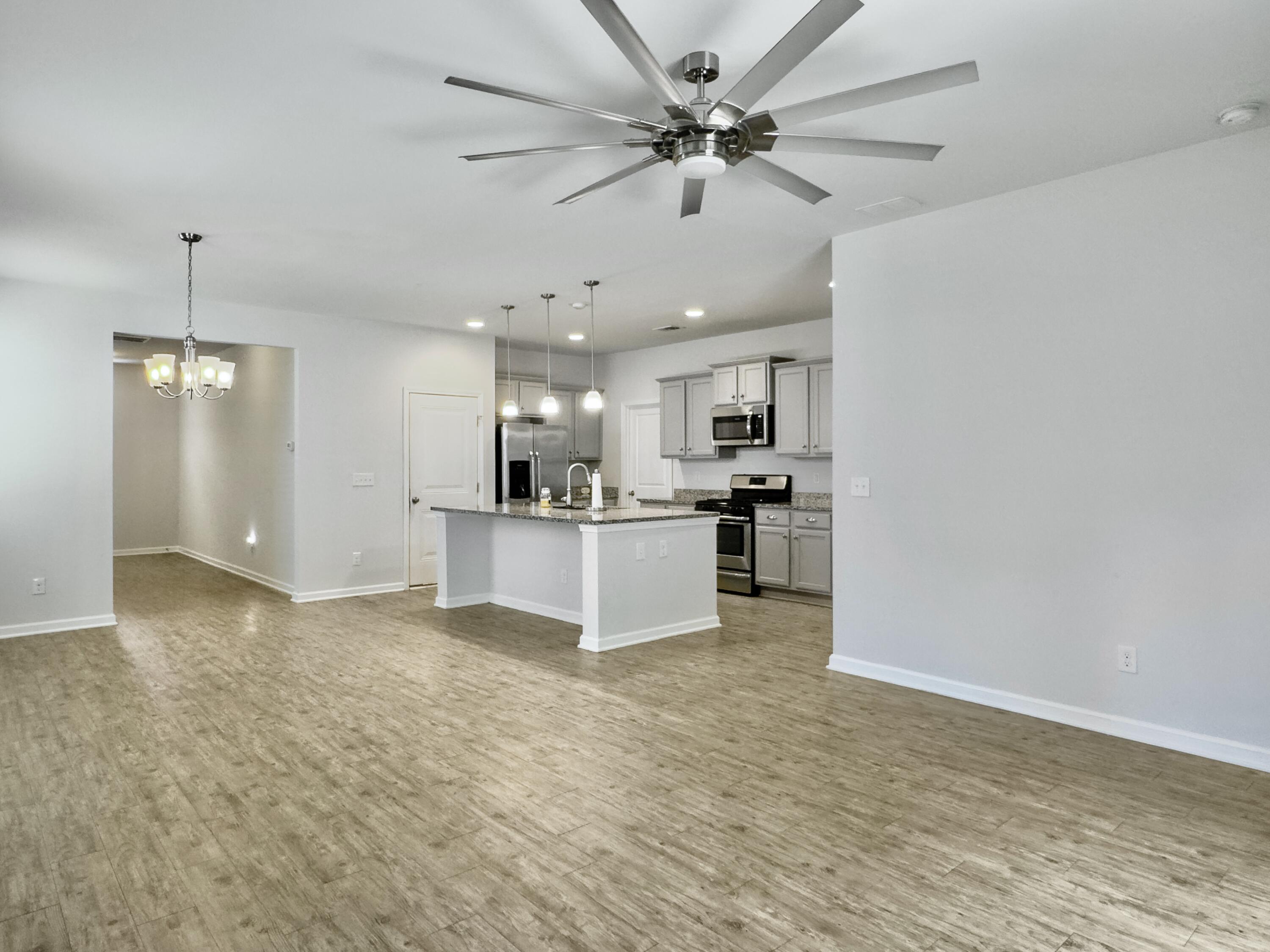 9804 Seed Street Ladson, SC 29456 - Photo 10 of 26 Photo Jul 15 2025, 1 51 27 PM